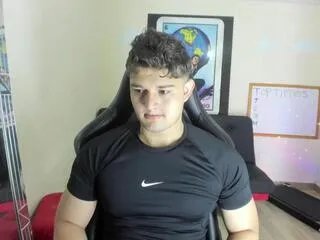 oliver_whitee — Freechat on Flirt4Free