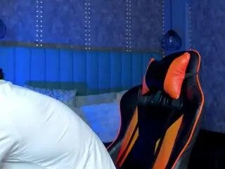 ronny_colton — Freechat on Flirt4Free