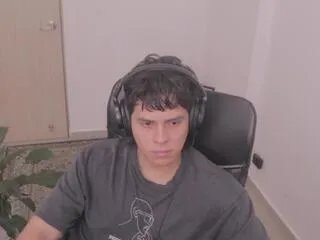 tony_hoffa — Away on Flirt4Free