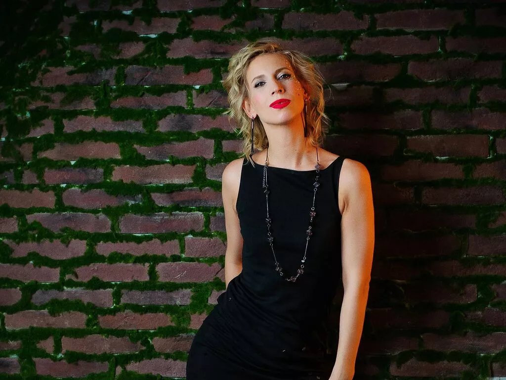 AdrianStone — Travel, photo shoot, beautiful underwear, cappuccino, hairy men, mutual love, romance, restaurants, walks, museums, boring sex, surprises, holidays, flowers, sexy girls, concerts, theater, giving and receiving gifts, smiles, massage, To fulfill my...