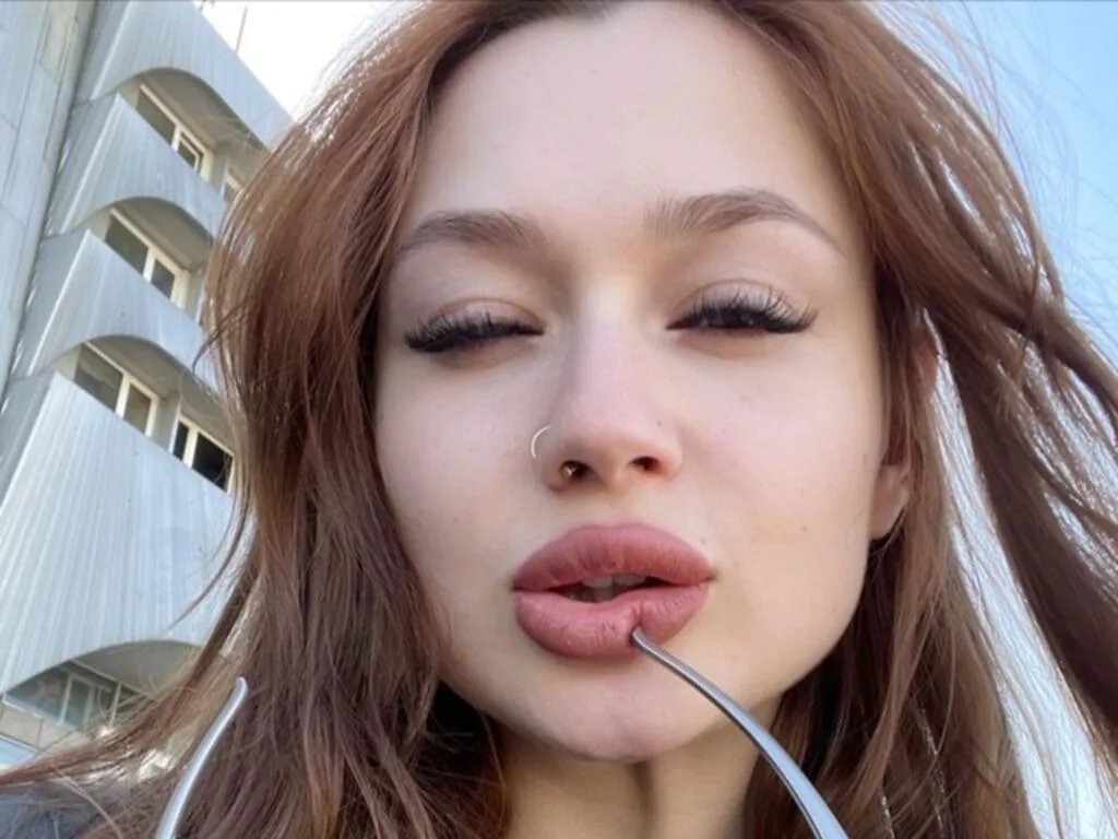 BritniMencl — In life, what I enjoy the most is really feeling the moment --- catching emotions, enjoying attention, and that energy that appears between people. I love beautiful conversations, light flirting, meaningful looks, and the feeling of mutual interest....