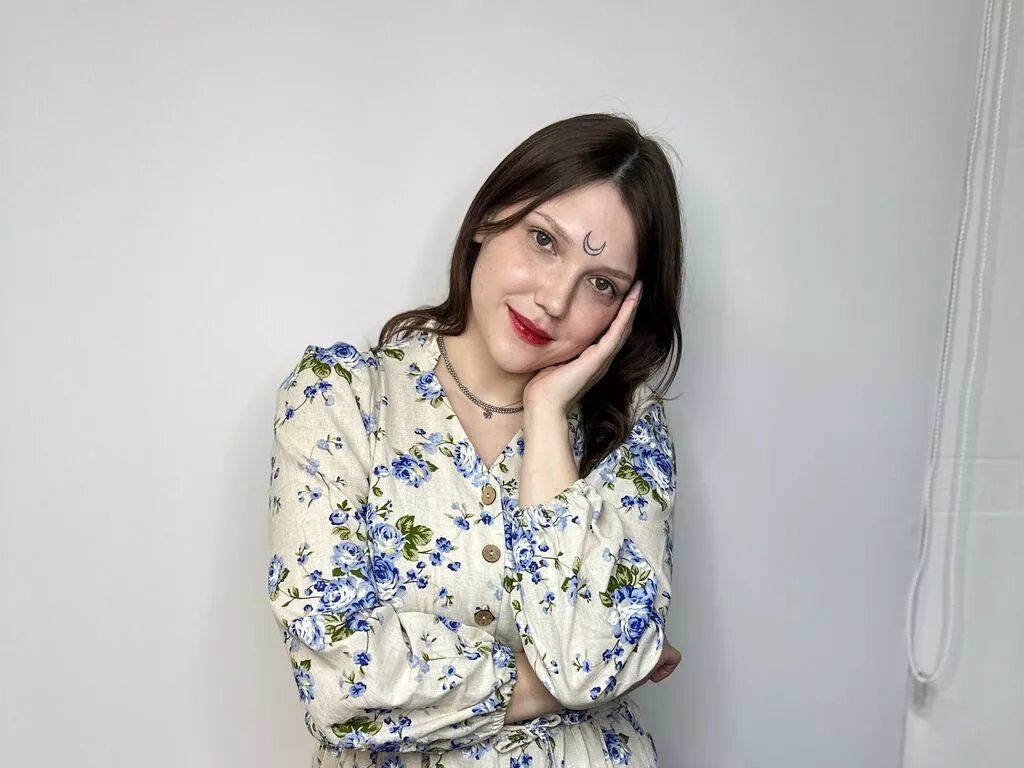 GaynaBarritt — I like : cool music, flowers, interesting people, chess and pets ^^