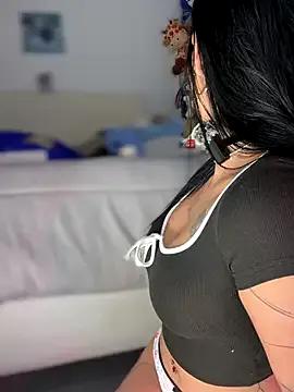 -Loren- — control toys/  squirt for you 