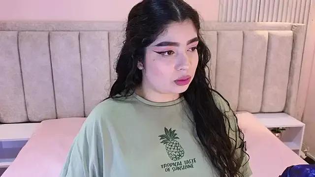 AgathaLynx on StripChat 