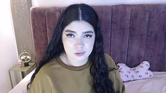 AgathaLynx on StripChat 