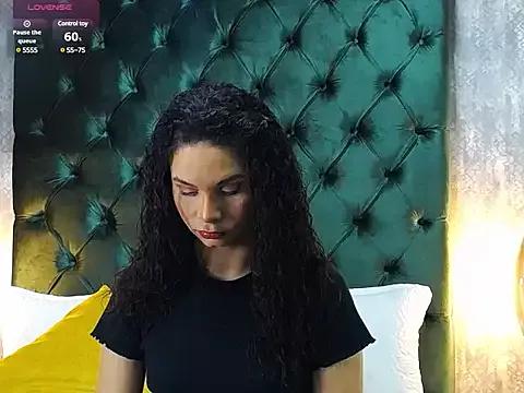 AgathaMendoza on StripChat 