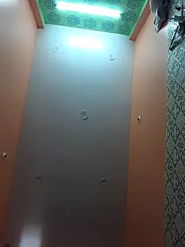 Aidakhan1212 — Pussy show