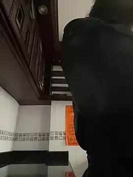 AnnieCaster on StripChat 