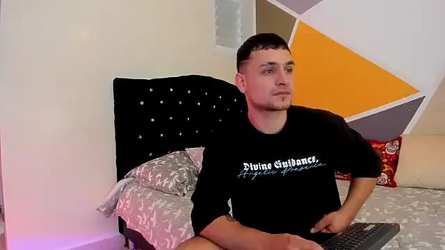 Aron-santoro's avatar
