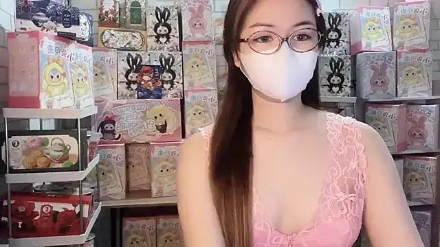 BabyThree_ on StripChat 