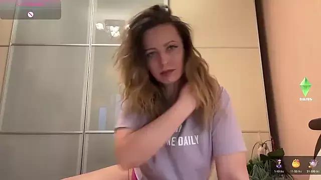 bella_lun on StripChat 