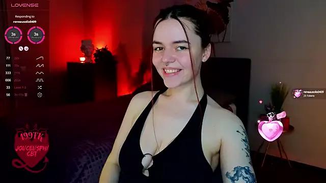 BellaDevile_ on StripChat 