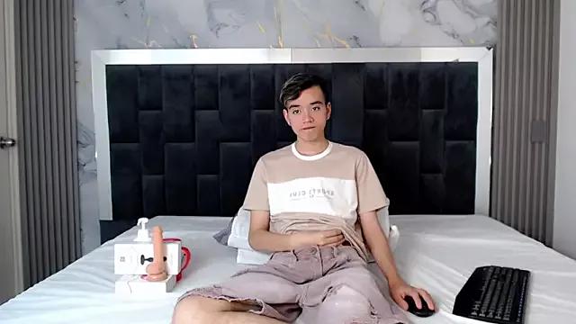 bunny_maxi on StripChat 