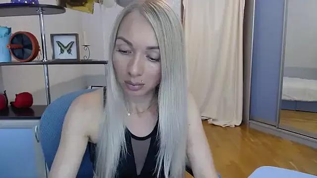 catAlisa on StripChat 