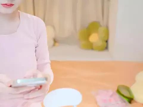 Eimile on StripChat 