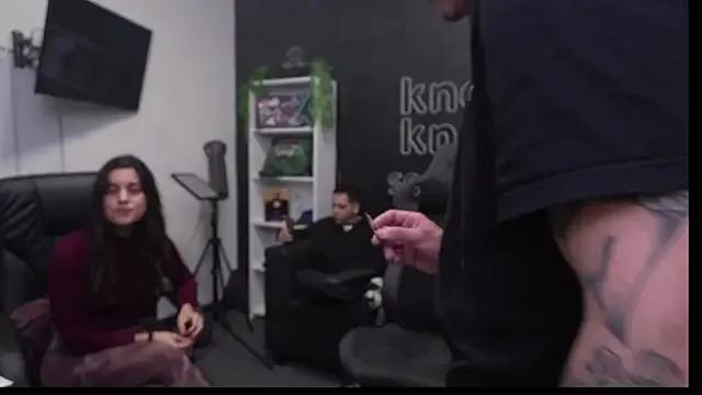Elnonoykeila77 — show boobs and pussy