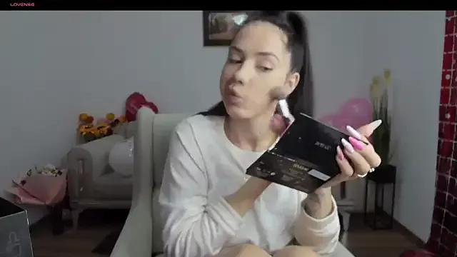 Emmapmg on StripChat 