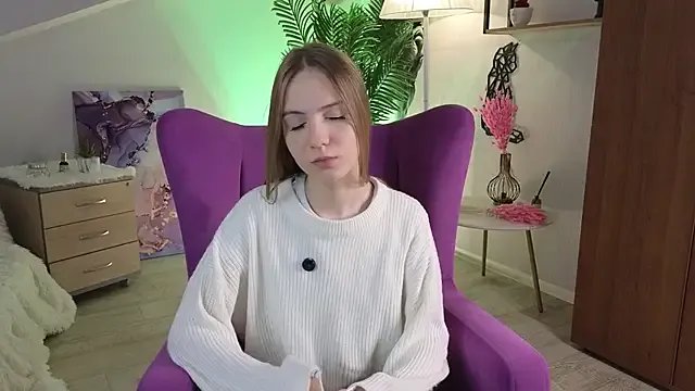 FranciscaGaring — ass flash