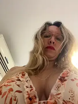 Gatitacarlita