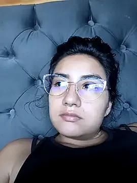 Hellen_Alex on StripChat 