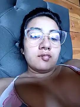 Hellen_Alex on StripChat 