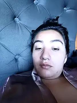 Hellen_Alex on StripChat 