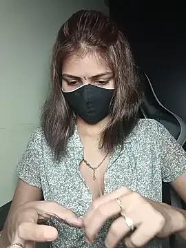 Isha_Sax — Spread Ass in doggy 