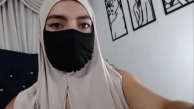 jade_nassar — deep Throat