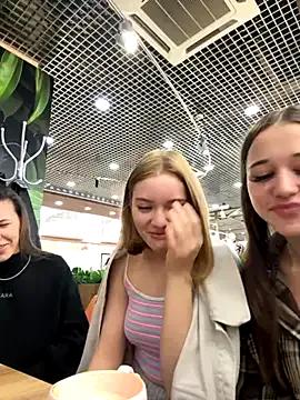 Juice_Bunny — Spank other ass? :3