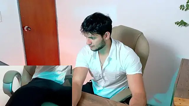 KaelSwitch — full naked