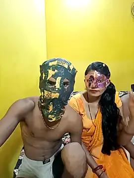 Karisma-sexy-couple — Purchase New Laptop 