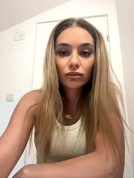 KaseyQuinn_ — Huge Squirt #riding #cumshow #pussy fuck