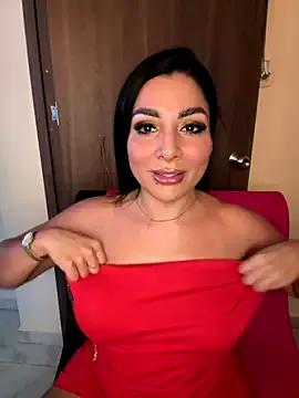 laemmarouse — squirt+dildo+ play my pussy hot mmm