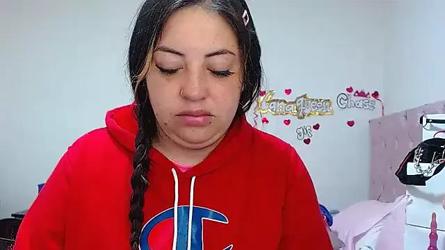 lanaqueen699 on StripChat 