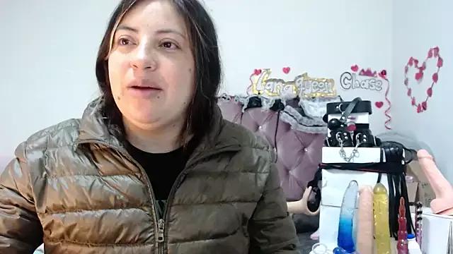 lanaqueen699 on StripChat 
