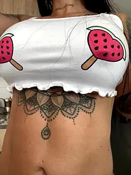 LaraHenao — Good morning free tits