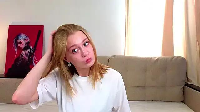 LettySongco on StripChat 