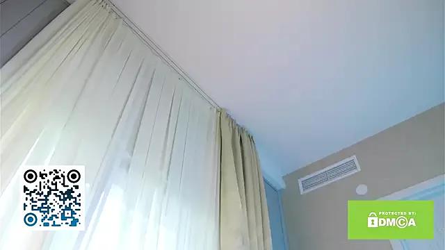 LiliBanger on StripChat 