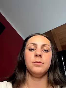 Loella-Rose on StripChat