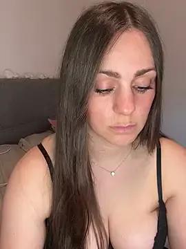 Loella-Rose on StripChat 