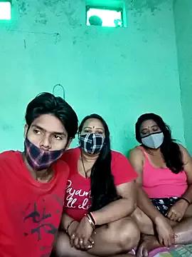 LoveOnStream — Group on StripChat