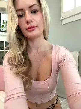 LoveShae_'s avatar
