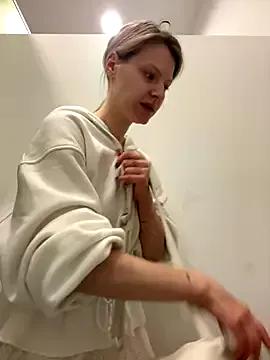 MaryHiggins — Playing with pussy  And naked