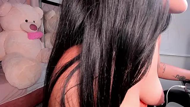 molly_gomezz on StripChat 