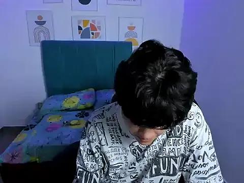 Pussyboy_ on StripChat 