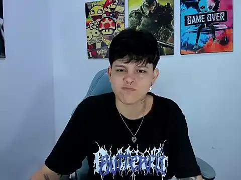 Pussyboy_ on StripChat 