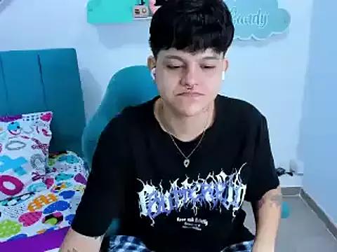 Pussyboy_ on StripChat 