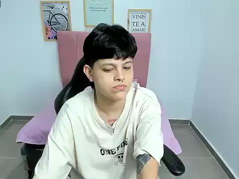 Pussyboy_ on StripChat 