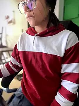 Queen__Love — Freechat on StripChat