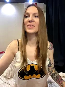 RachelBelI — suck finger